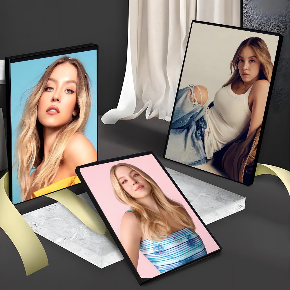 Actor S-Sydney Sweeney Poster  – обзор и цена Home Bar Sydney